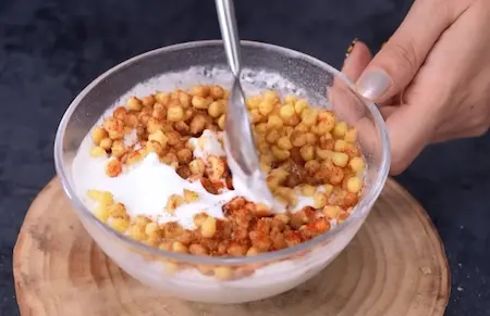 Boondi Raita with smooth curd and crispy boondi mixed in