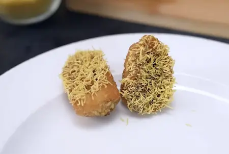 Jain Dabeli Croquet Making