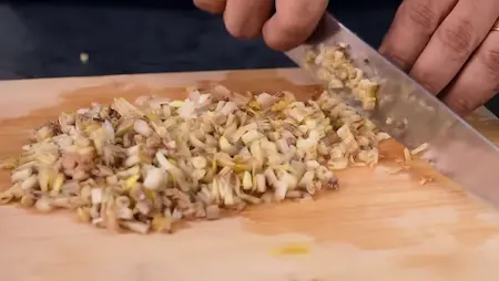 Step 1: Cleaning and preparing banana flower for Banana Flower Wade