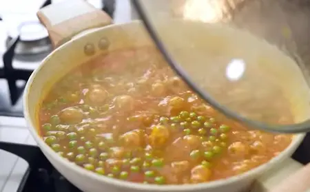 Step 8: cooking Gajar Matar Ki Sabji covered until vegetables are tender