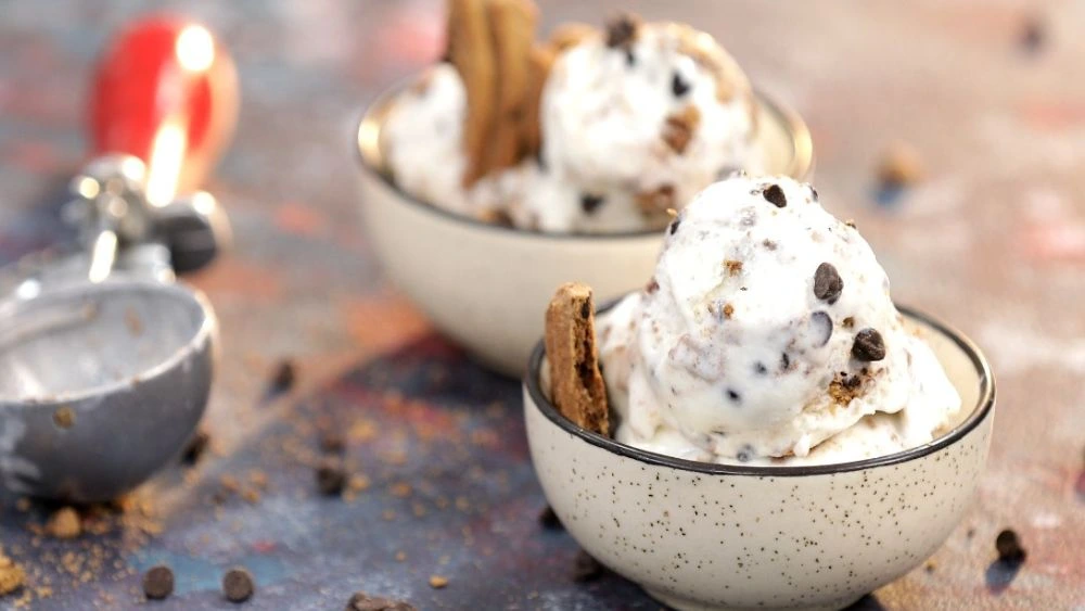 Eggless cookie and chocolate Ice Cream Recipe