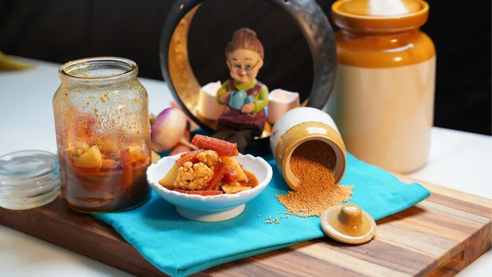 Gobi Gajar Shalgam Ka Achar Recipe