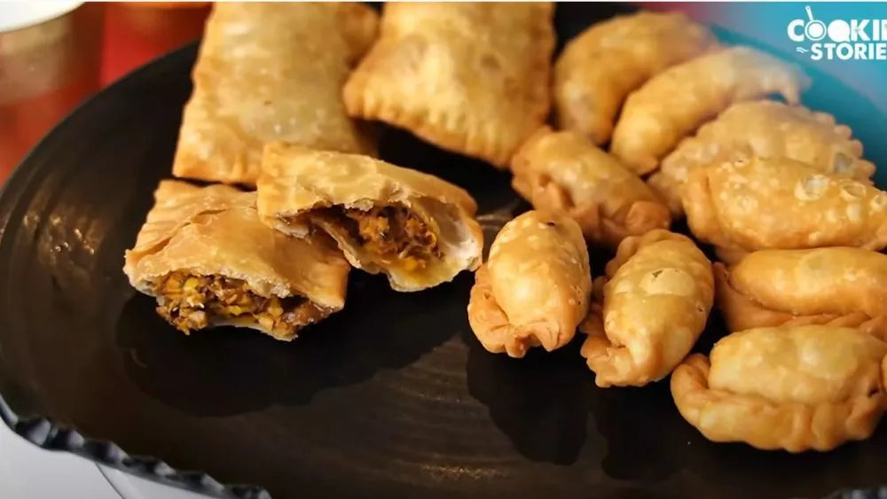 Gujiyas Recipe