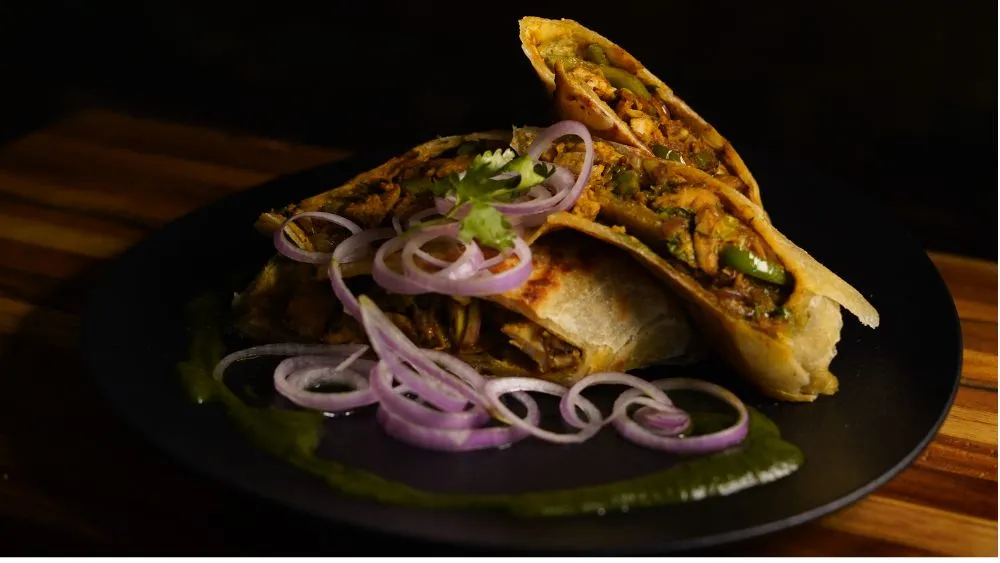 Kolkata style Chicken kathi Roll Recipe