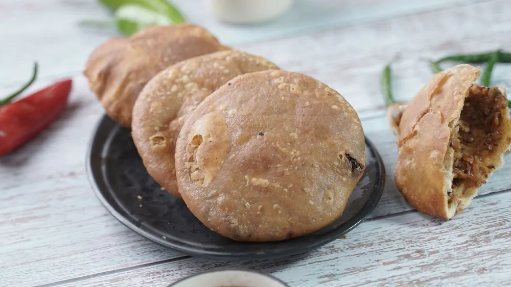 Pyaaz Ki Kachori Recipe