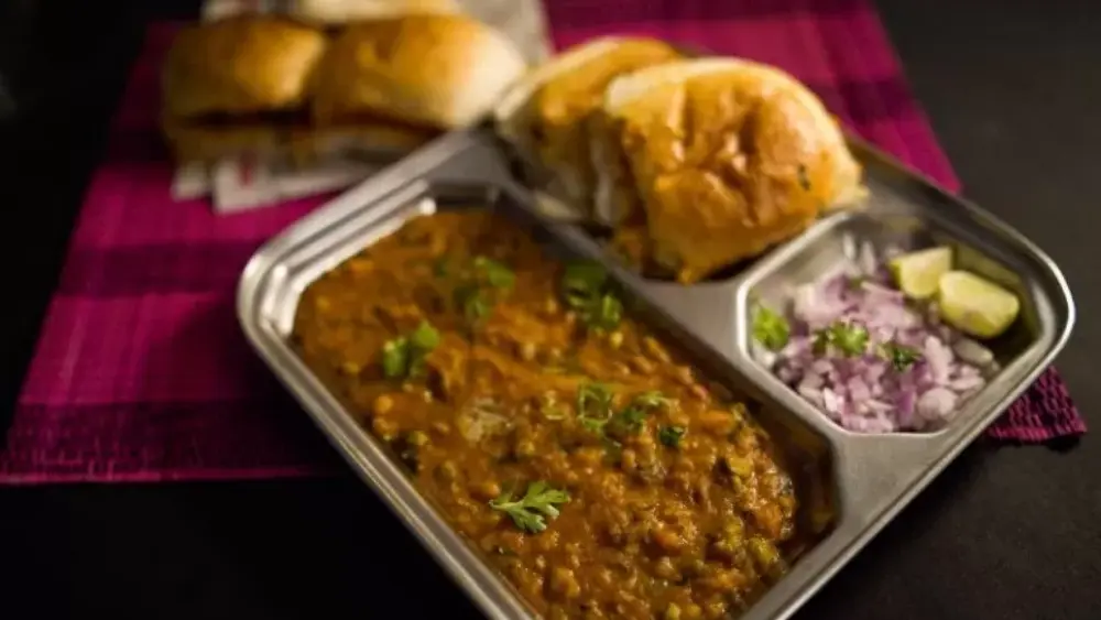 Mumbai's Authentic Pav Bhaji Recipe