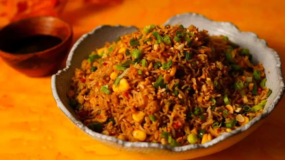 Burnt Garlic Fried Rice Recipe