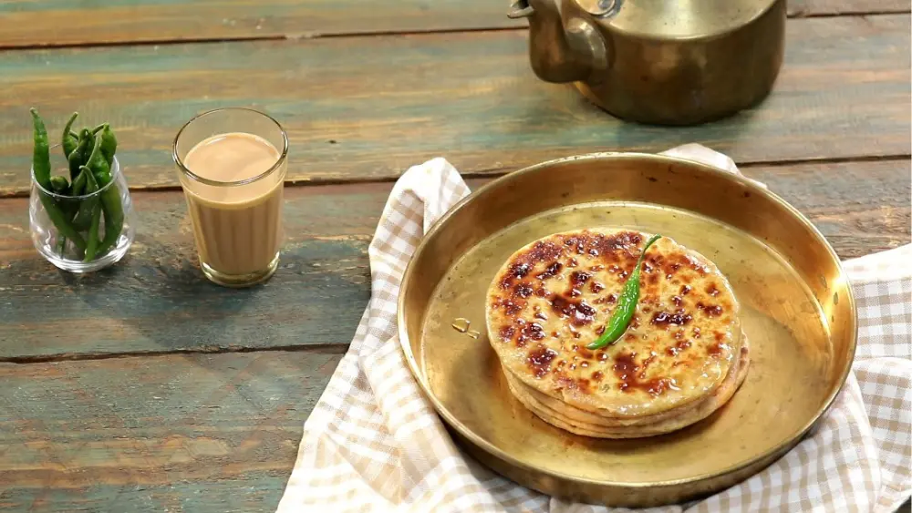 Besan Paratha  Recipe